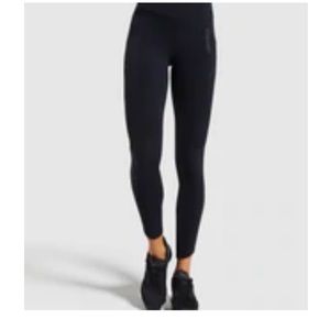 Captivate leggings